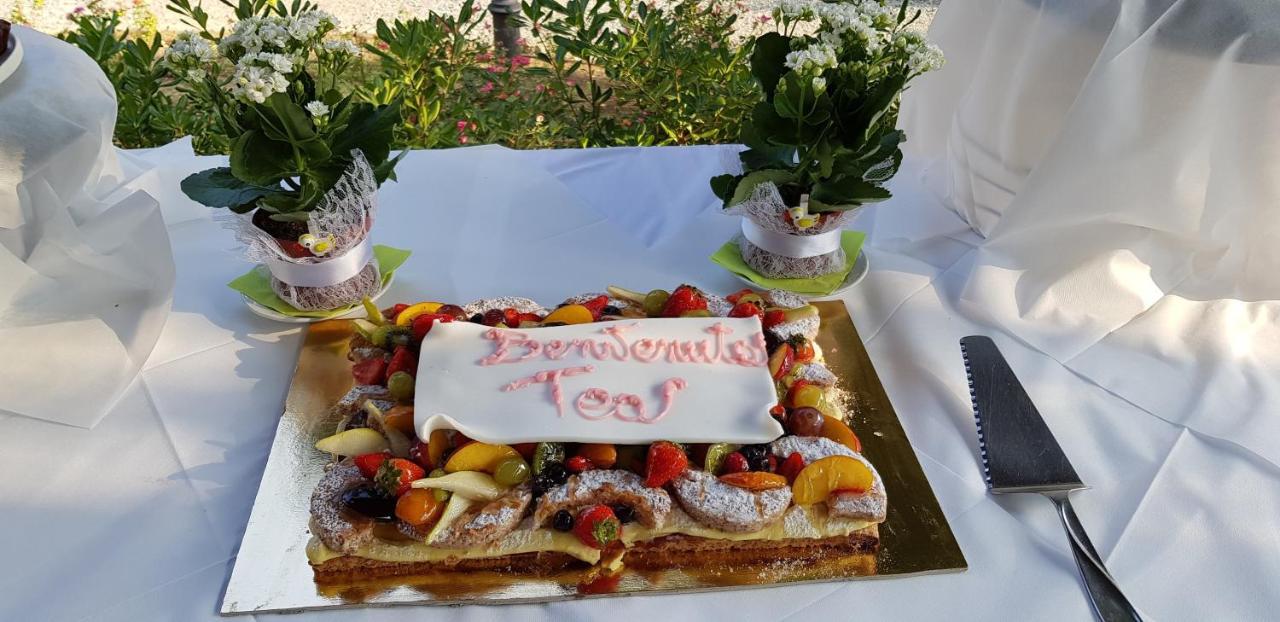 Hotel Doria Varazze Bagian luar foto